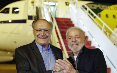 Lula fez troca programada de aeronave em viagem ao Japão; entenda