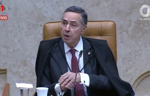 Barroso: Nem todas as promessas da democracia se realizaram, mas Brasil está melhor que há 40 anos